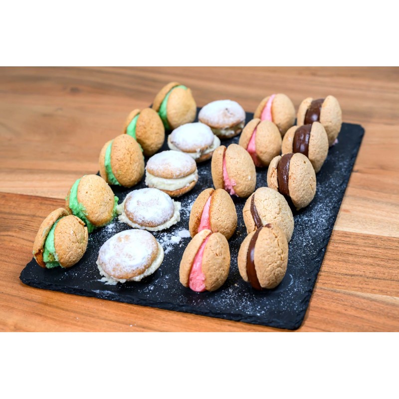 Premium Macarons
